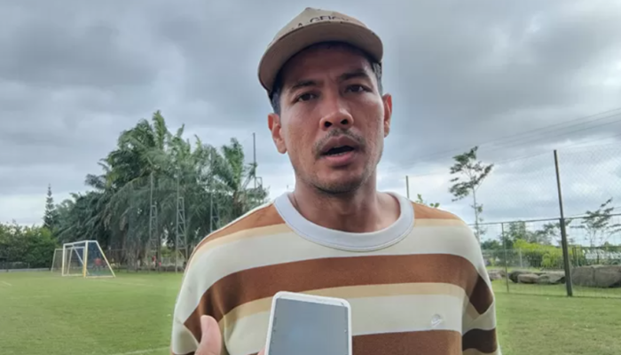 Usia Tak Jadi Penghalang, Jajang Mulyana Tegaskan Loyalitasnya untuk PSS Sleman