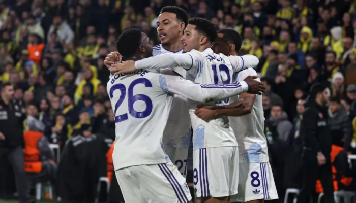 Hasil Fenerbahce vs Aston Villa: Gol Jadon Sancho Segel Tiket 16 Besar Europa League