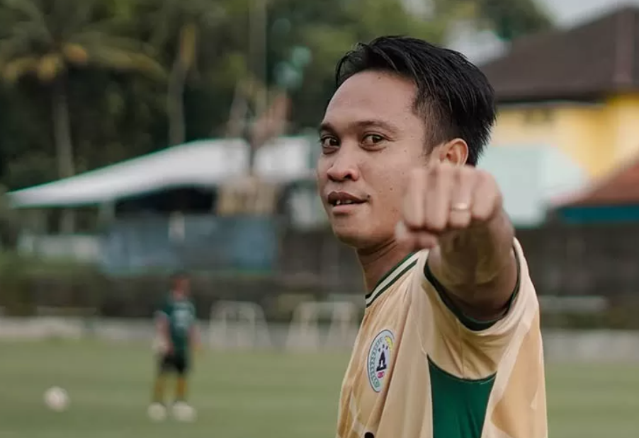 Gelandang bertahan PSS Sleman M. Tahir