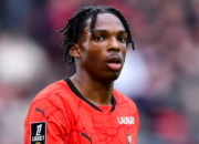 LIVERPOOL PECAH REKOR! Deal Blockbuster Rp 1,2 Triliun Jeremy Jacquet Rampung, Tapi Arne Slot Malah Gigit Jari Soal Bek Ini?