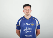 Bek Belanda Merapat! PSIM Jogja Resmi Datangkan Jop van der Avert, Siap Debut Panas di Derby Mataram?