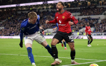 Selebrasi Kontroversial Matheus Cunha Tak Dihukum, Michael Carrick Langsung Bereaksi Saat Manchester United Tundukkan Everton