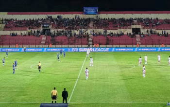 Bek PSIM Jogja Jop van der Avert Terpukau Atmosfer Suporter di Stadion Sultan Agung Bantul