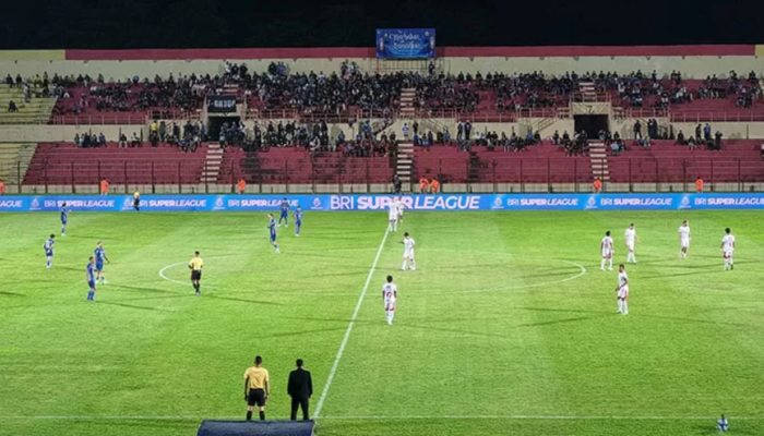 Bek PSIM Jogja Jop van der Avert Terpukau Atmosfer Suporter di Stadion Sultan Agung Bantul