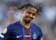 PSG Patok Harga Selangit untuk Bradley Barcola, Arsenal dan Liverpool Siap Mengintai