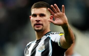 Bruno Guimaraes diminati Arsenal