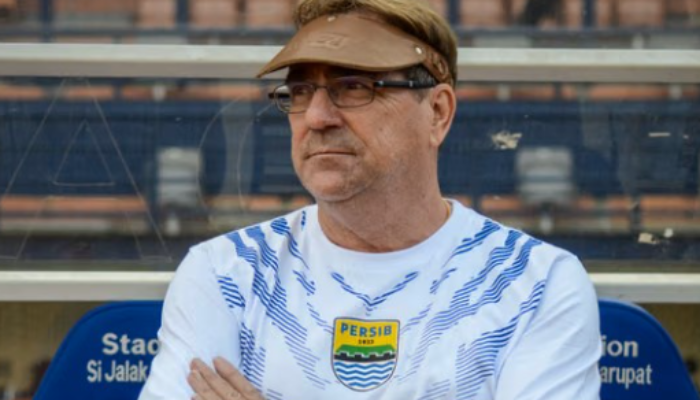 Robert Rene Alberts Buka Suara soal Sengketa dengan Persib: “Saya Memilih Diam Selama Ini”