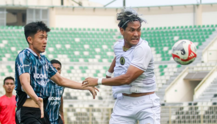 Bukan Soal Hasil, Ini yang Dicari Pieter Huistra dari Uji Coba PSS Sleman Lawan Persita